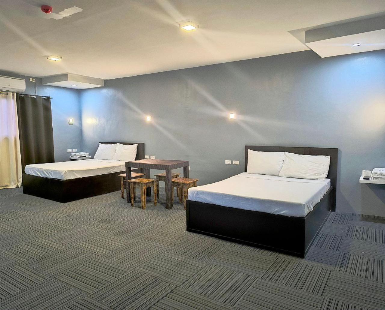 Vincent Resort Hotel 앙헬레스 외부 사진