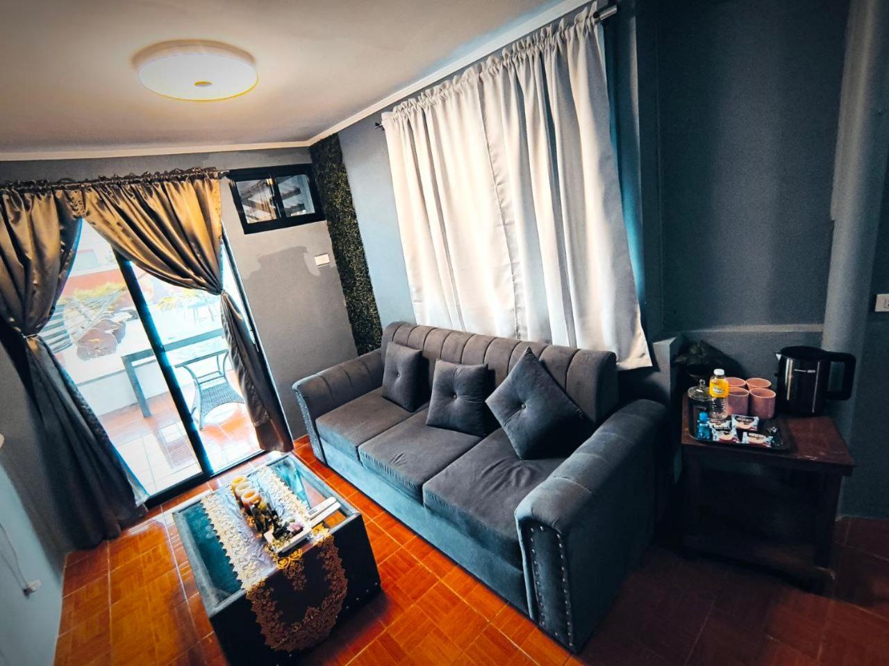Vincent Resort Hotel 앙헬레스 외부 사진
